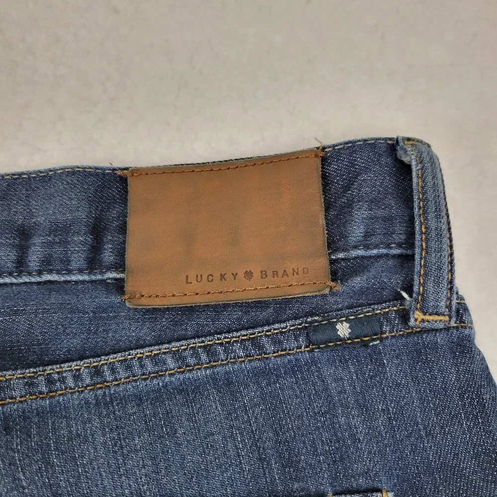 Thrashed Lucky Brand 363 Vintage Straight Candiani‎ 42 x 32 Cotton Blend READ***